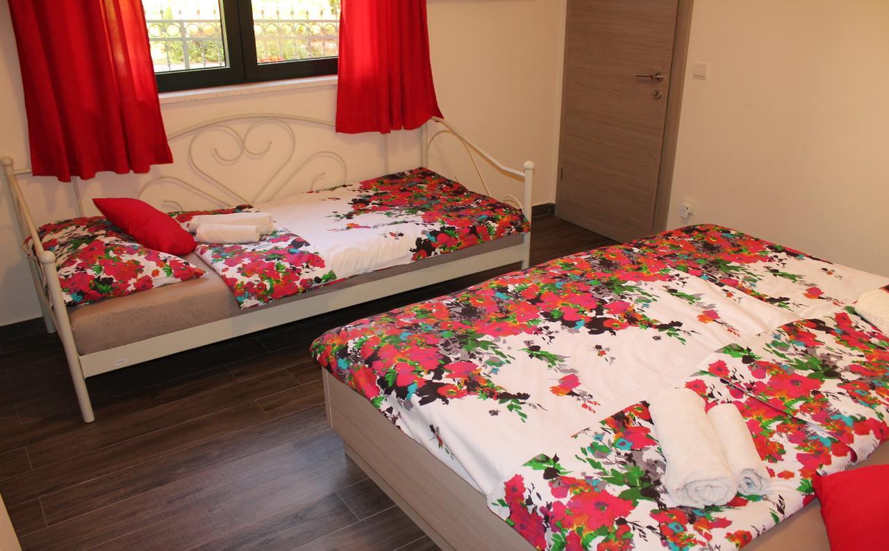 Apartments Logos Кавтат Екстериор снимка